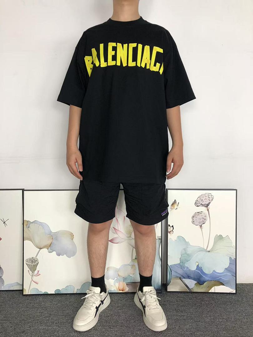 Balenciaga 115 B⭐L⭐⭐⭐IA⭐A T-SHIRT 57210170 (Im 170Cm 60Kg I Wear Size XL In The Phot) - Image 3