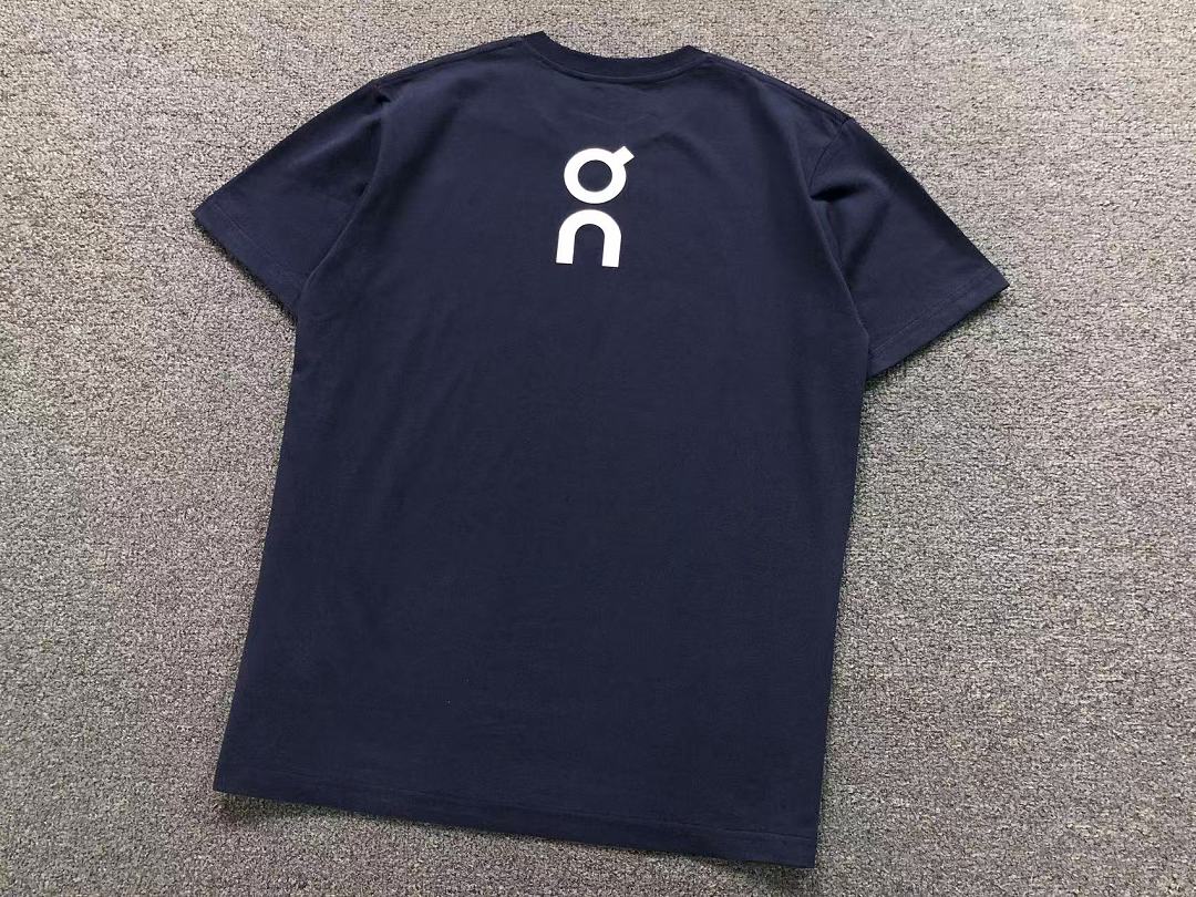 On Running 115 ON T-SHIRT 2205180404 (Im 170Cm 60Kg I Wear Size XL In The Phot) - Image 14