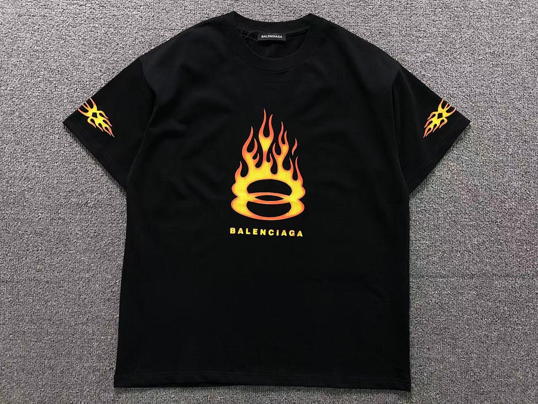 Balenciaga 118 B⭐L⭐⭐⭐IA⭐A T-SHIRT 3112311421 (Im 170Cm 60Kg I Wear Size M In The Phot) - Image 9