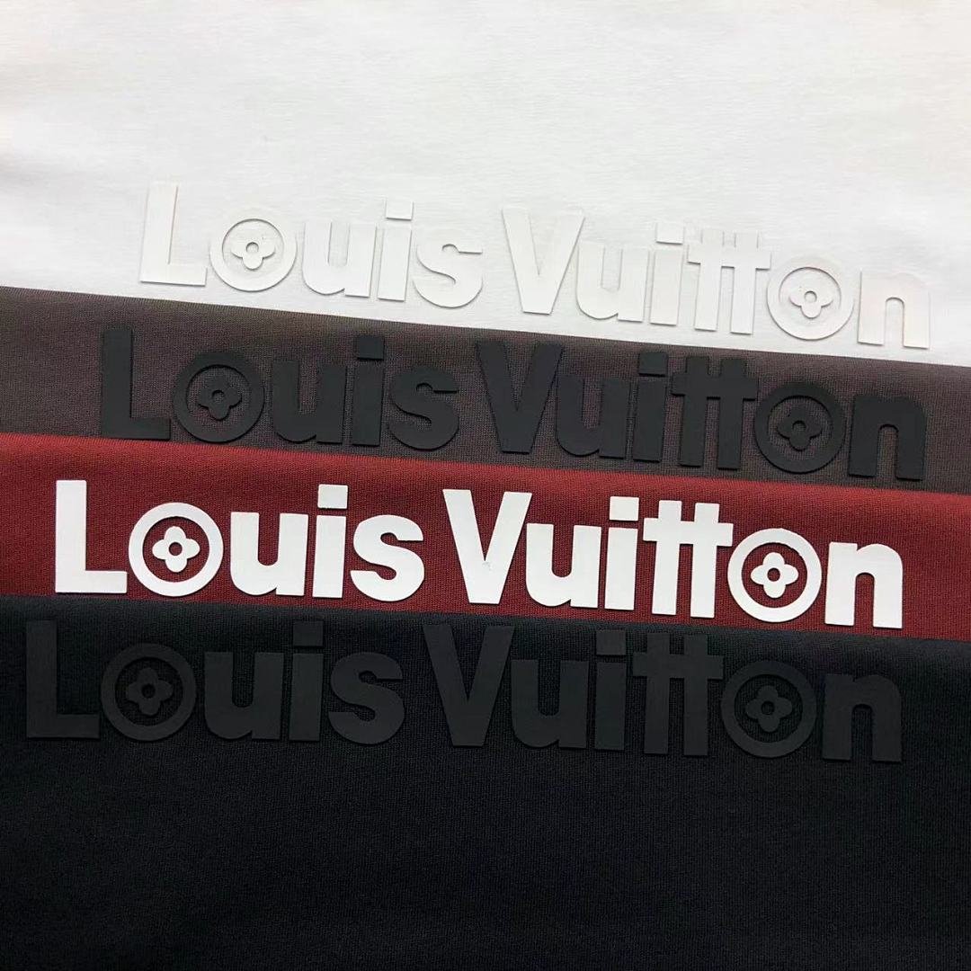 Louis Vuitton 115 L⭐ T-SHIRT 41112130321 (Im 170Cm 57Kg I Wear Size M In The Phot) - Image 16