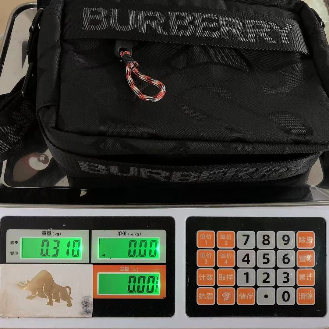 Burberry 145 B⭐R⭐E⭐RY BAG 3207070213 (Long 21CM* Wide 6CM* High 15CM) - Image 26
