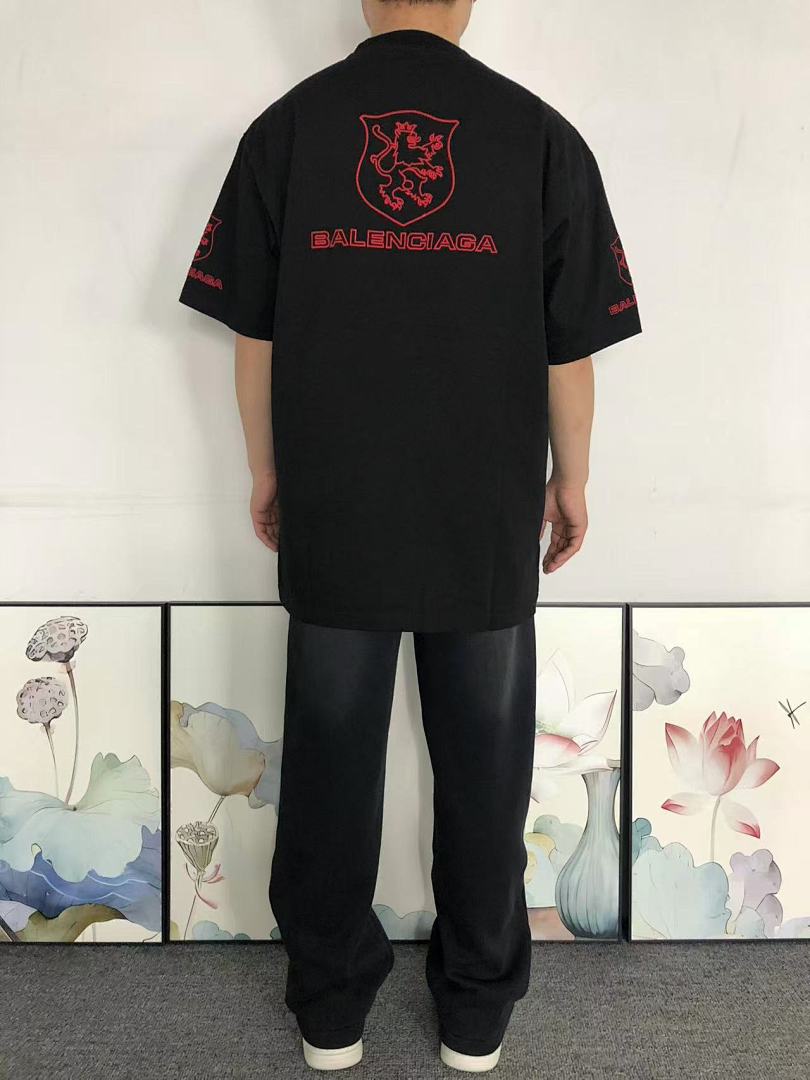 Balenciaga 115 B⭐L⭐⭐⭐IA⭐A T-SHIRT 5212211136 (Im 170Cm 60Kg I Wear Size M In The Phot) - Image 4