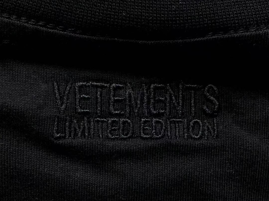Vetements 115 VETEMENTS T-SHIRT 22031420125 (Im 170Cm 60Kg I Wear Size M In The Phot) - Image 13