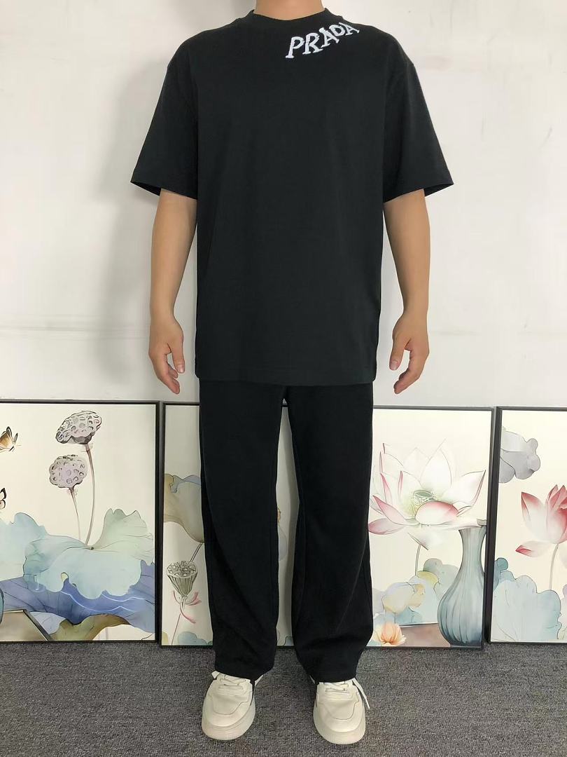 Prada 115 P⭐A⭐A T-SHIRT 3204181721 (Im 170Cm 60Kg I Wear Size M In The Phot) - Image 3