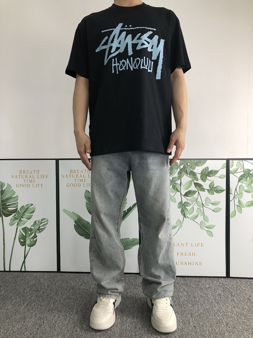 Stussy 108 STUSSY T-SHIRT 2111150702 (Im 170Cm 57Kg I Wear Size M In The Phot) - Image 3