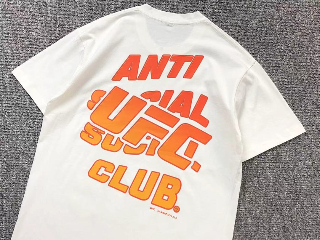 Christian Louboutin 85 ANTI SOCIAL CLUB T-SHIRT - Image 12