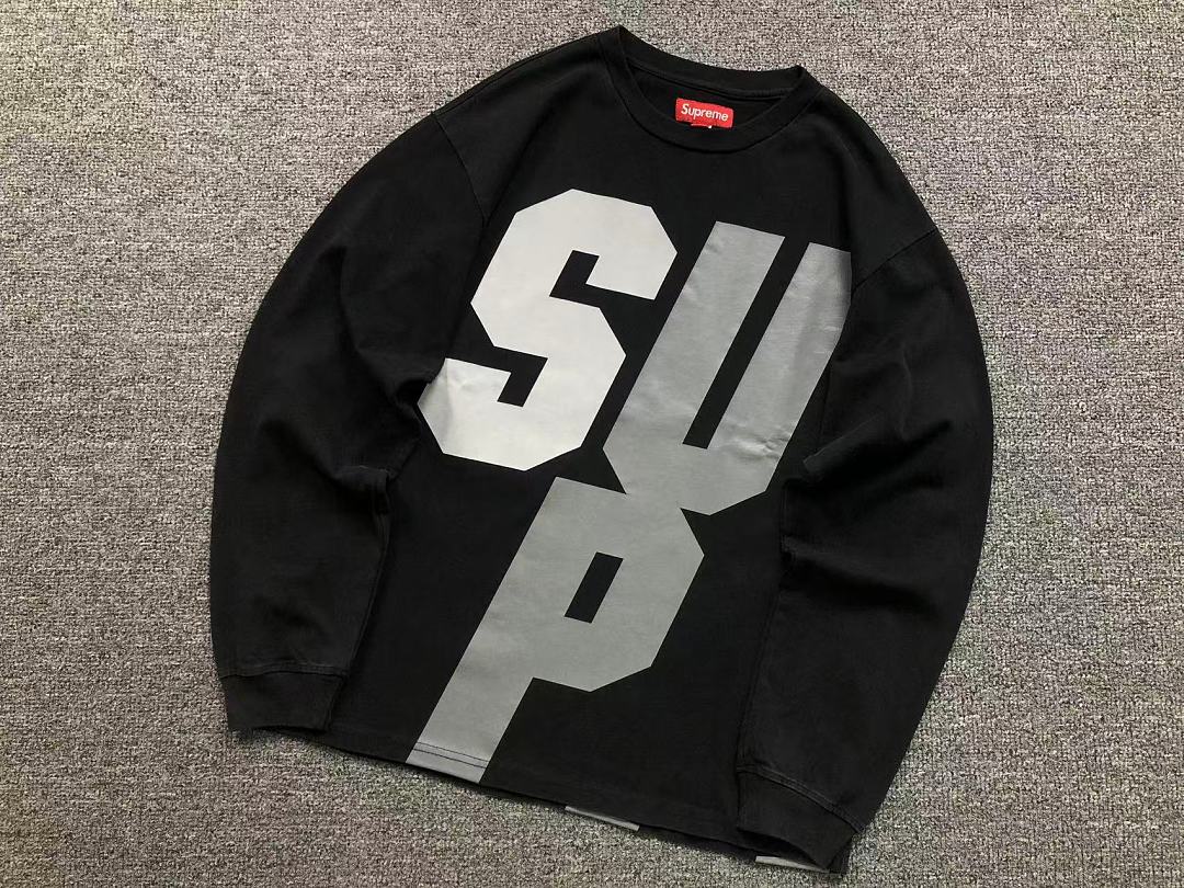 Supreme 175 S⭐⭐R⭐⭐E LONG SLEEVED 52071613182 (Im 170Cm 60Kg I Wear Size S In The Phot) - Image 6