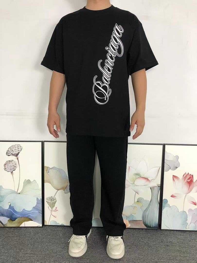 Balenciaga 148 B⭐L⭐⭐⭐IA⭐A T-SHIRT 22051225001 (Im 170Cm 60Kg I Wear Size S In The Phot) - Image 3