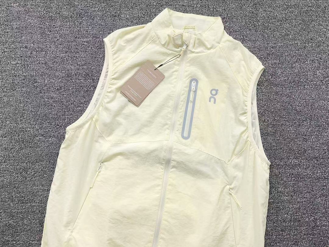 On Running 139 ON VEST 5207071019 (Im 170Cm 60Kg I Wear Size L In The Phot) - Image 10