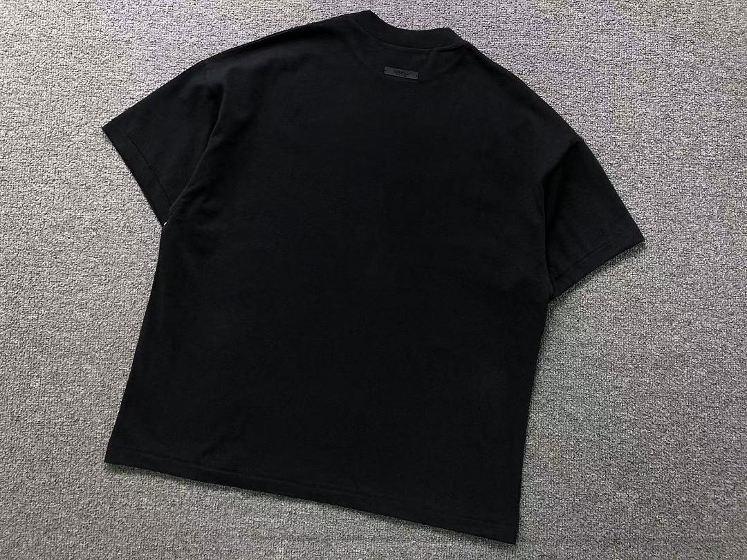 Fear of God 98 FOG T-SHIRT 42071510135 (Im 170Cm 60Kg I Wear Size M In The Phot) - Image 17