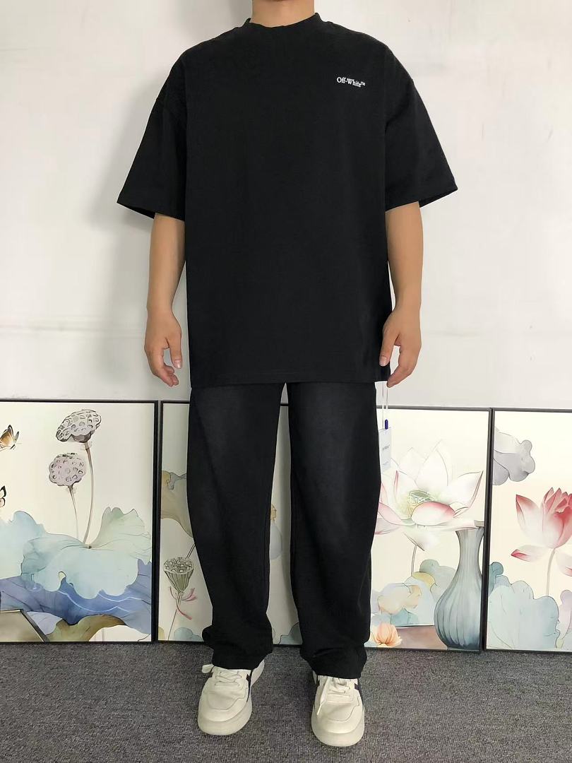 Off-White 115 OFF-WHITE T-SHIRT 42051436165 (Im 170Cm 60Kg I Wear Size XS In The Phot) - Image 3