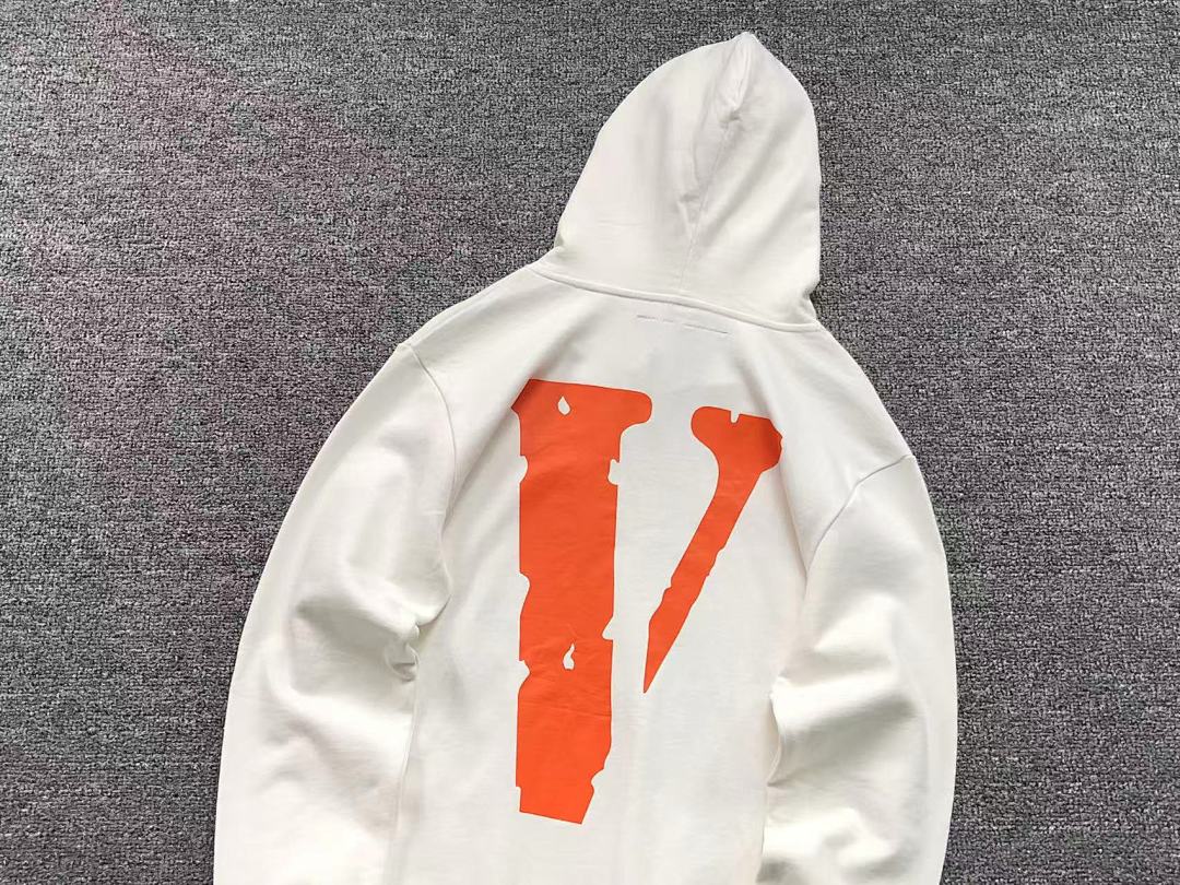 On Running 118 VLONE HOODIE 510117891 (Im 170Cm 60Kg I Wear Size S In The Phot) - Image 19