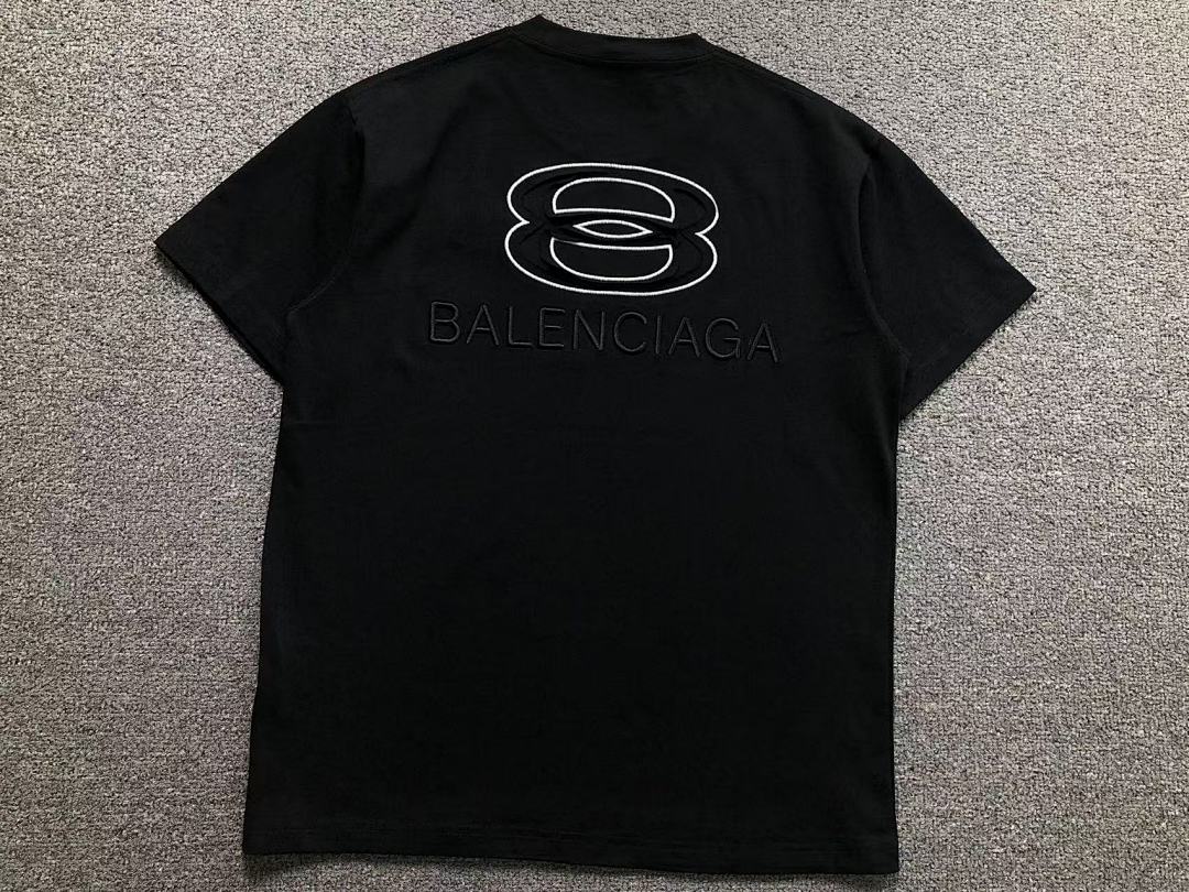 Balenciaga 135 B⭐L⭐⭐⭐IA⭐A T-SHIRT 3203272317 (Im 170Cm 60Kg I Wear Size M In The Phot) - Image 9