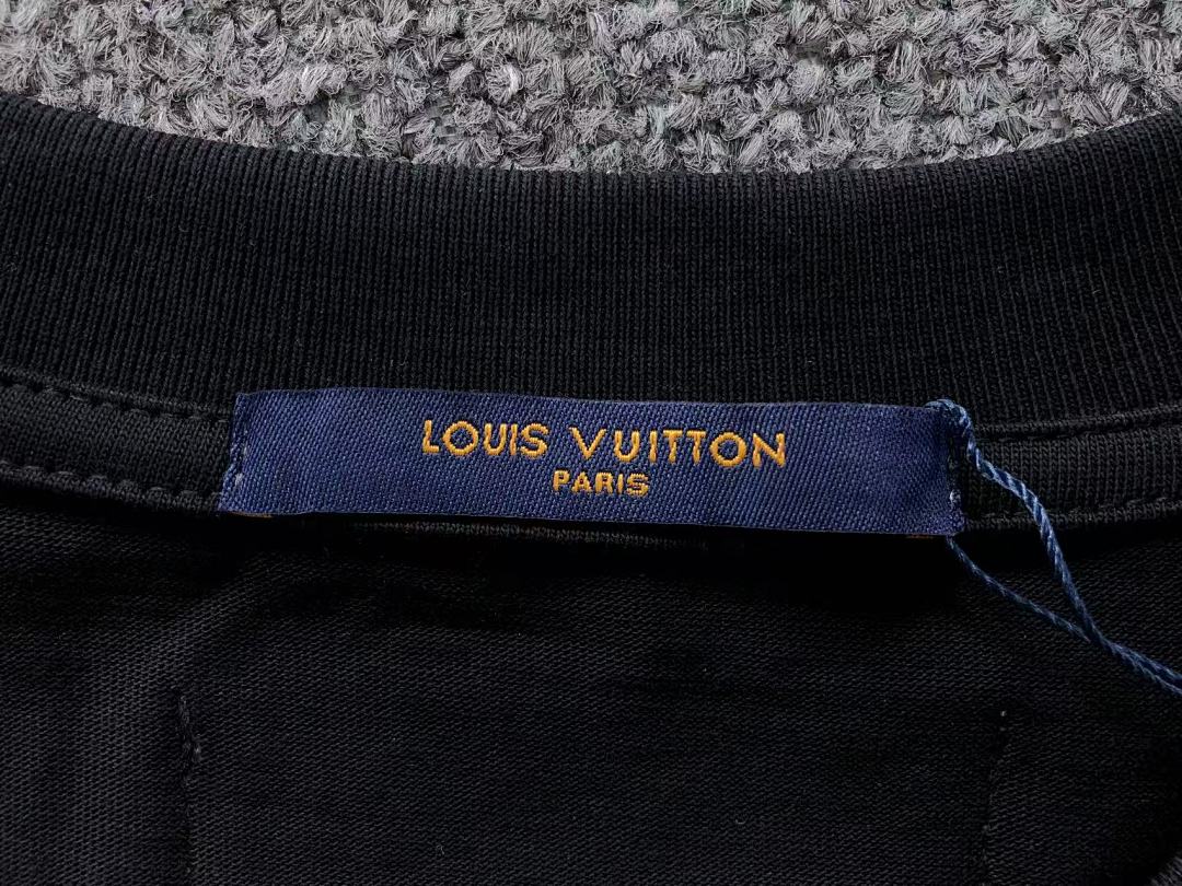 Louis Vuitton 115 L⭐ T-SHIRT 1106132960 (Im 170Cm 60Kg I Wear Size S In The Phot) - Image 22