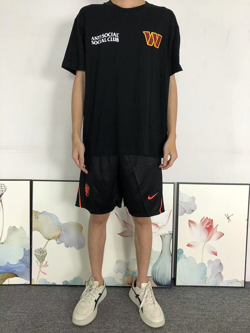 Christian Louboutin 88 ANTI SOCIAL CLUB T-SHIRT 126211302 (Im 170Cm 60Kg I Wear Size M In The Phot) - Image 3