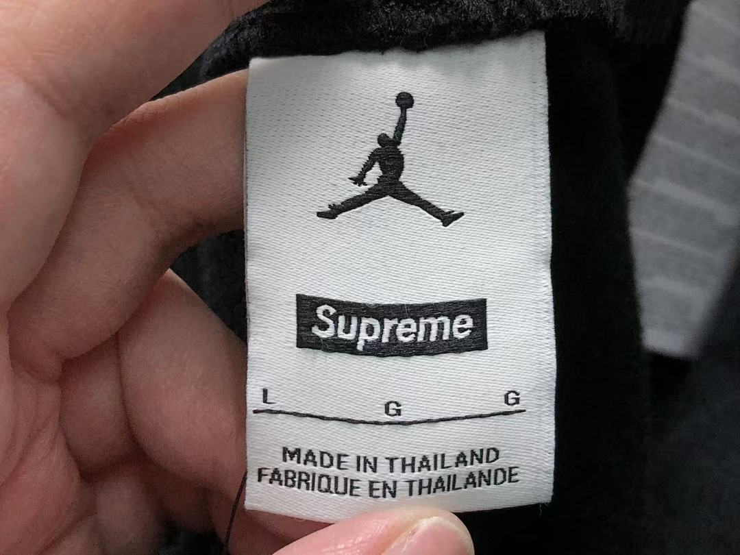 Air Jordan TROUSERS 218 A⭐R J⭐R⭐AN S⭐⭐R⭐⭐E HOODIE - Image 47