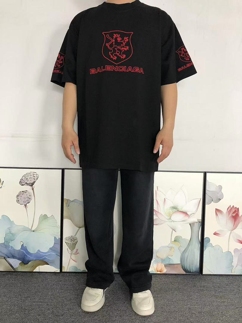 Balenciaga 115 B⭐L⭐⭐⭐IA⭐A T-SHIRT 5212211136 (Im 170Cm 60Kg I Wear Size M In The Phot) - Image 3