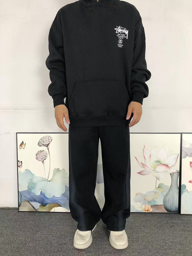 Stussy 185 STUSSY HOODIE 21111219001 (Im 170Cm 60Kg I Wear Size M In The Phot) - Image 3