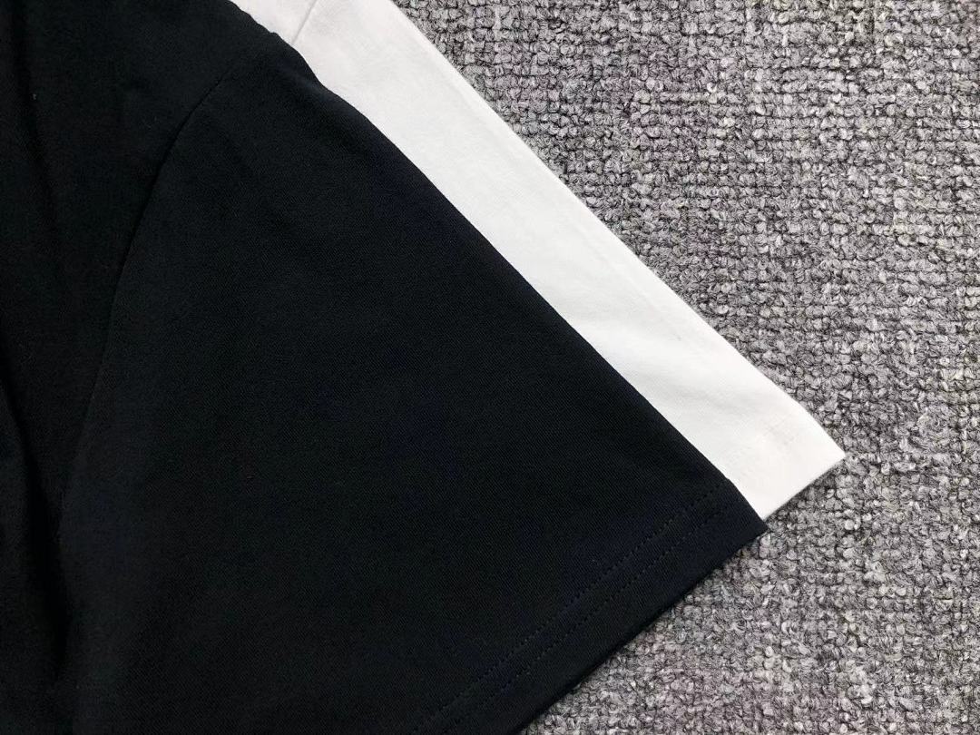 Christian Louboutin 85 ANTI SOCIAL CLUB T-SHIRT - Image 17