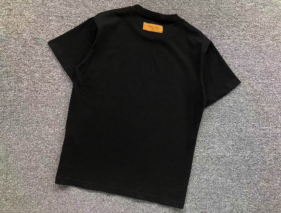 Louis Vuitton 108 L⭐ T-SHIRT 41061306126 (Im 170Cm 60Kg I Wear Size XS In The Phot) - Image 16