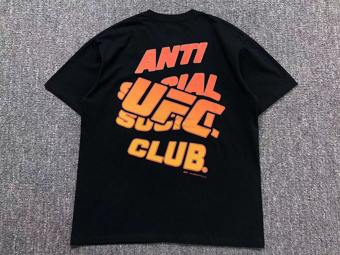 Christian Louboutin 85 ANTI SOCIAL CLUB T-SHIRT - Image 5