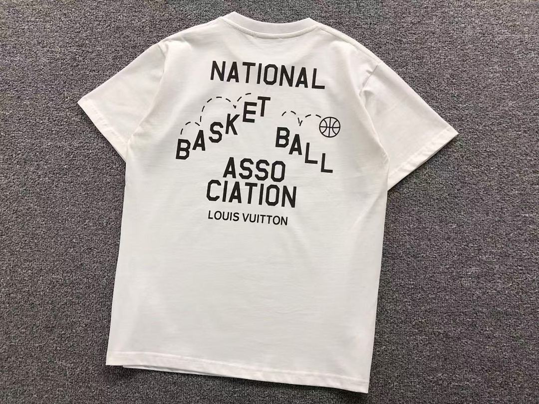 Louis Vuitton 108 L⭐ T-SHIRT 41062609126 (Im 170Cm 60Kg I Wear Size XS In The Phot) - Image 10