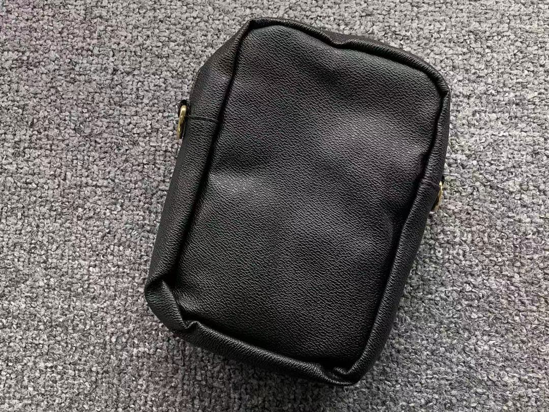 Comme des Garcons 78 C⭐⭐OME HE⭐⭐TS BAG 1111062366 (Long 14CM* Wide 7CM*20CM) - Image 10