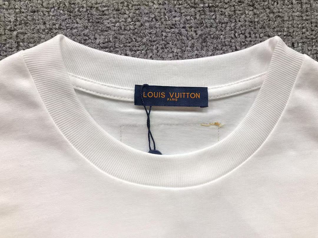 Louis Vuitton 108 L⭐ T-SHIRT 41061303126 (Im 170Cm 60Kg I Wear Size XS In The Phot) - Image 14