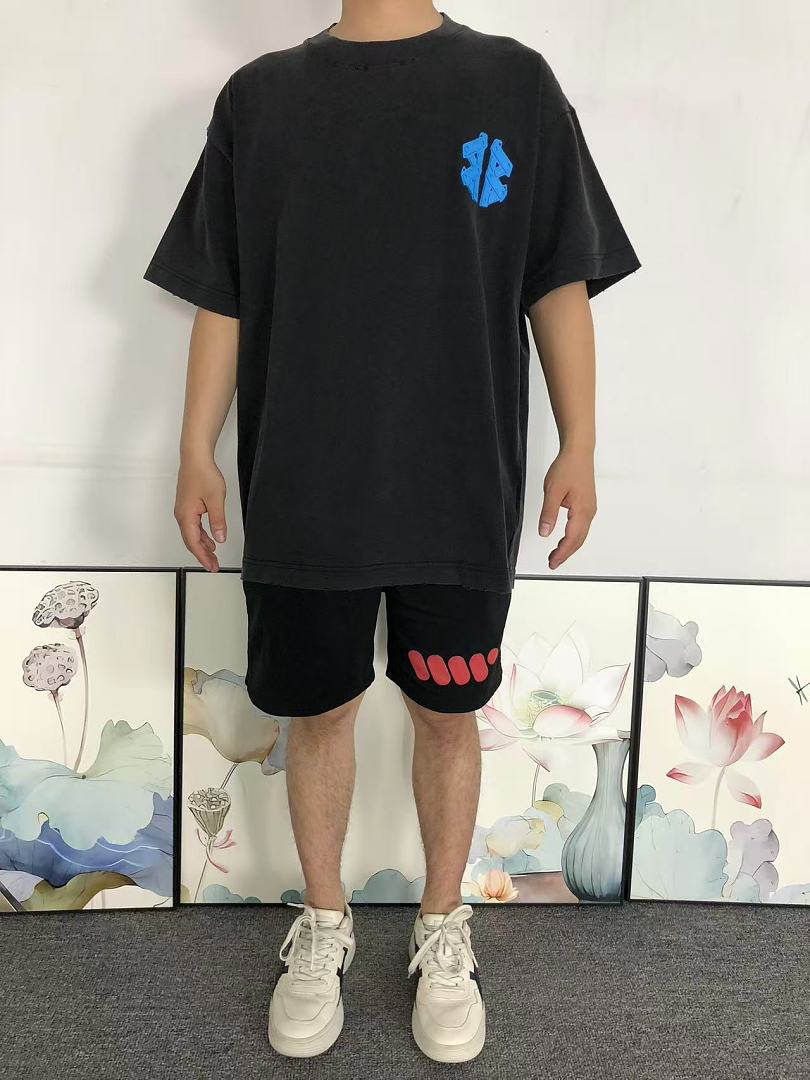 Balenciaga 128 B⭐L⭐⭐⭐IA⭐A T-SHIRT 42042909133 (Im 170Cm 60Kg I Wear Size 2XL In The Phot) - Image 3