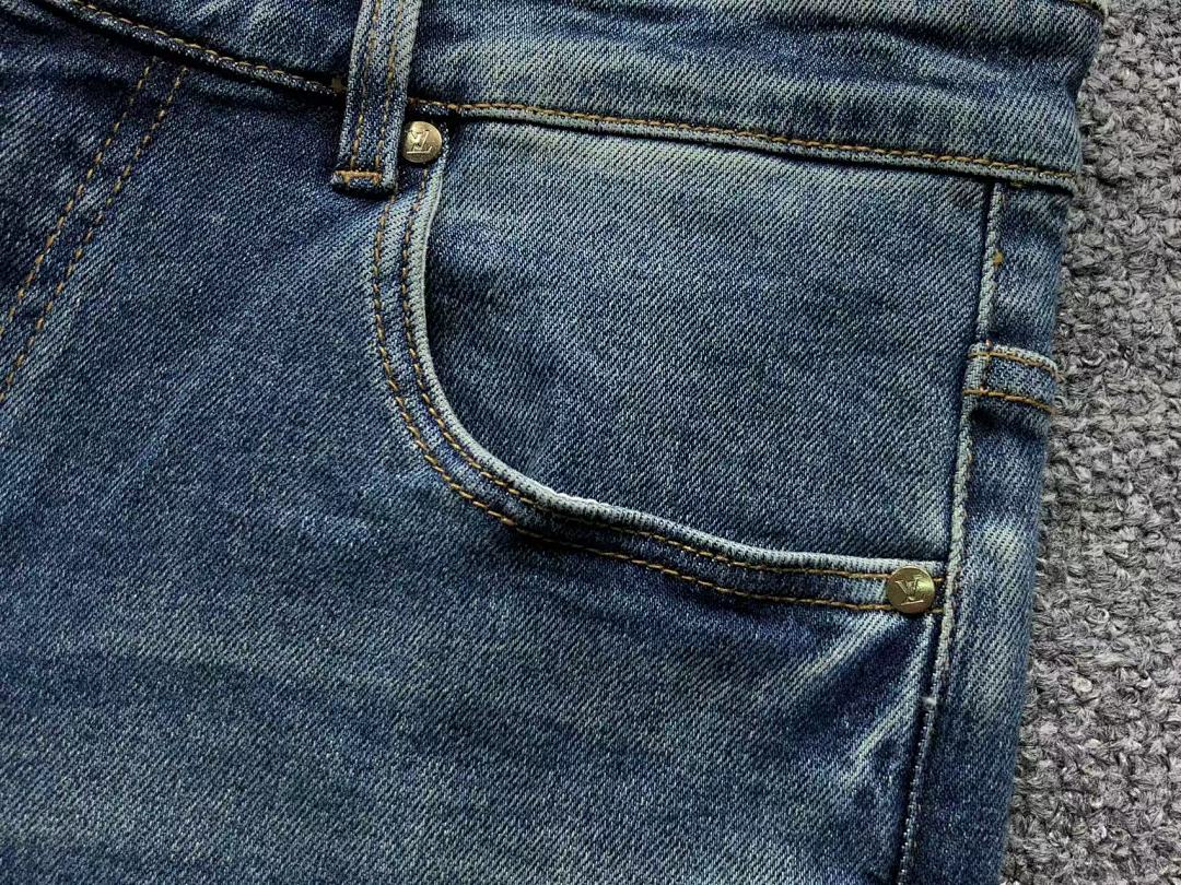 Louis Vuitton 225 L⭐ TROUSERS 216090605 (Im 170Cm 60Kg I Wear Size 32 In The Phot) - Image 10