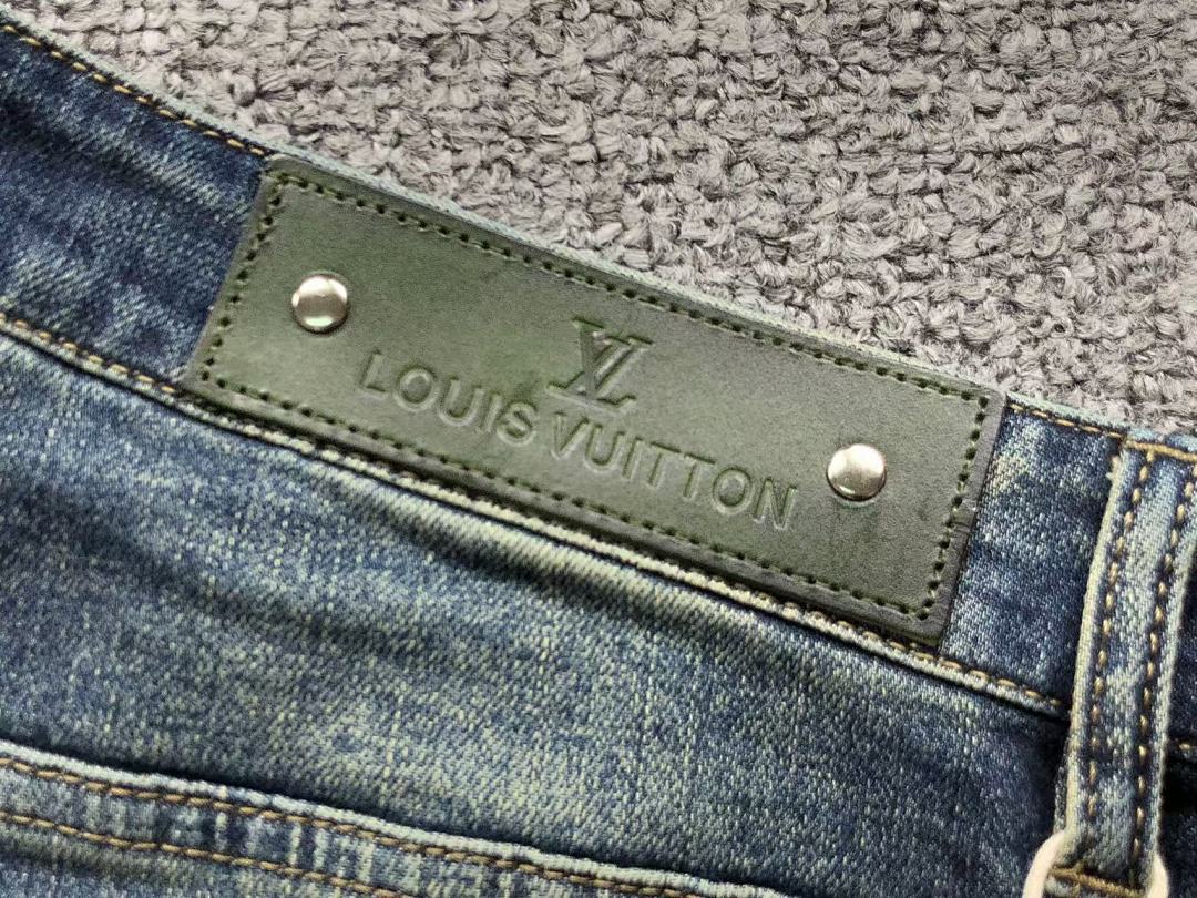 Louis Vuitton 225 L⭐ TROUSERS 216090405 (Im 170Cm 60Kg I Wear Size 34 In The Phot) - Image 13