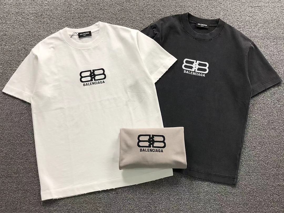 Balenciaga 125 B⭐L⭐⭐⭐IA⭐A T-SHIRT 5207270881 (Im 170Cm 60Kg I Wear Size S In The Phot) - Image 5