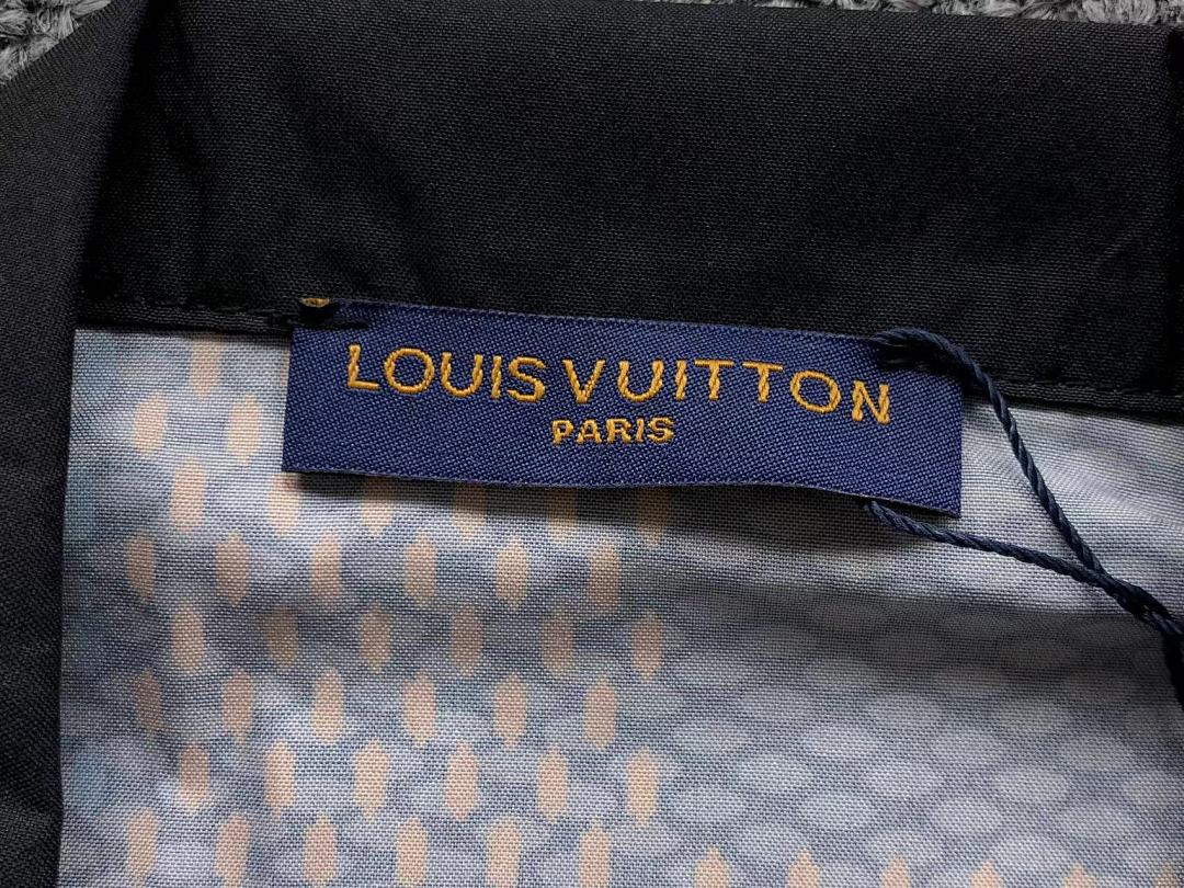 Louis Vuitton SHORTS 95 L⭐ SHIRT - Image 17