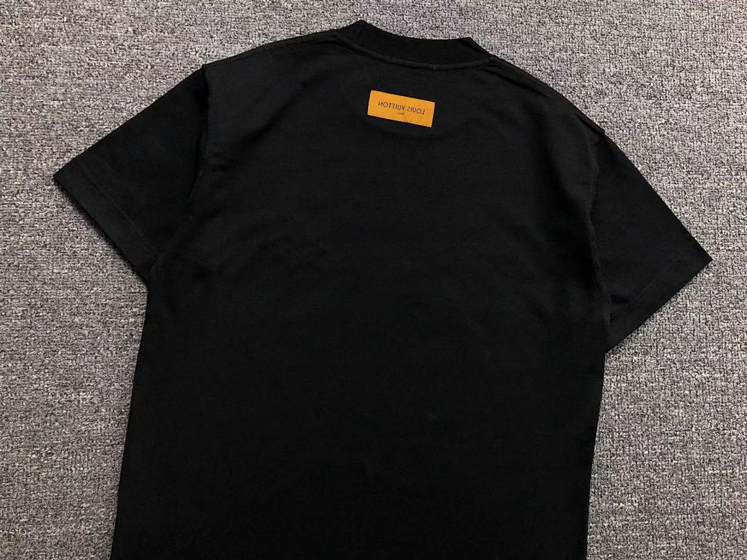 Louis Vuitton 95 L⭐ T-SHIRT 502170881 (Im 170Cm 57Kg I Wear Size M In The Phot) - Image 15