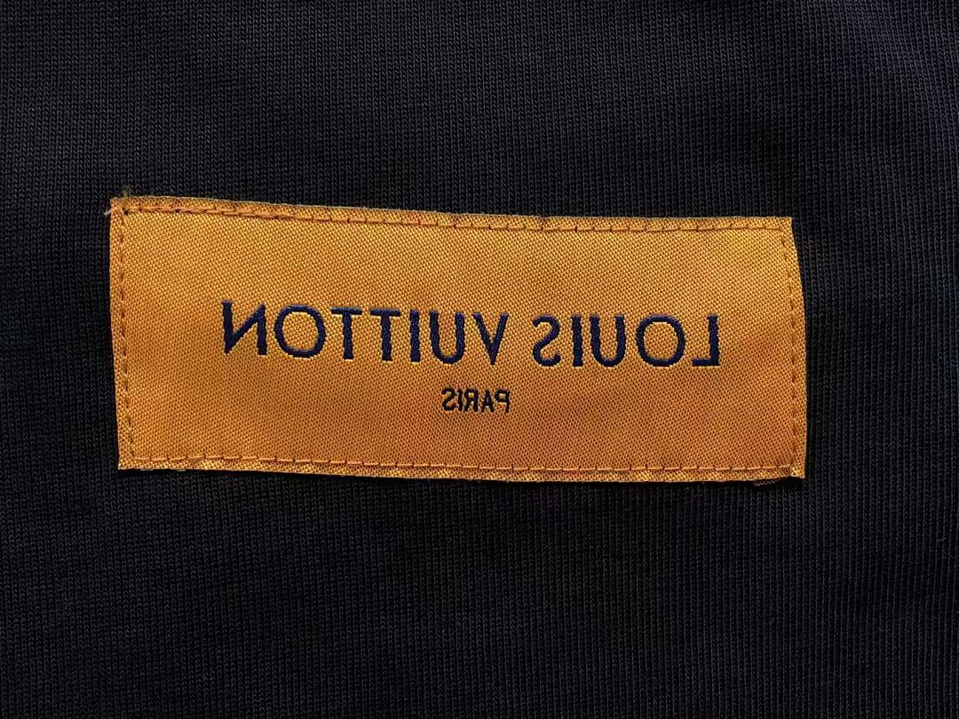Louis Vuitton 115 L⭐ T-SHIRT 524040319 (Im 170Cm 60Kg I Wear Size S In The Phot) - Image 17