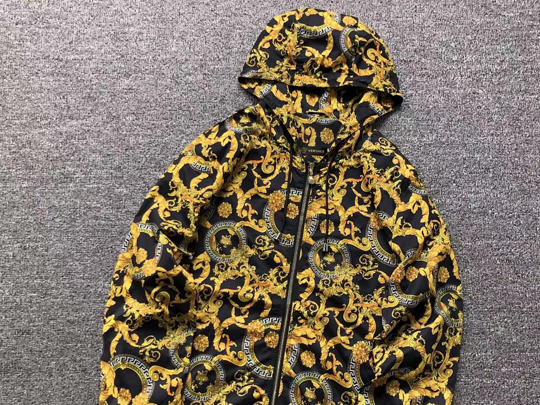 Versace 188 V⭐⭐SA⭐E JACKET 3109201620 (Im 170Cm 60Kg I Wear Size M In The Phot) - Image 7