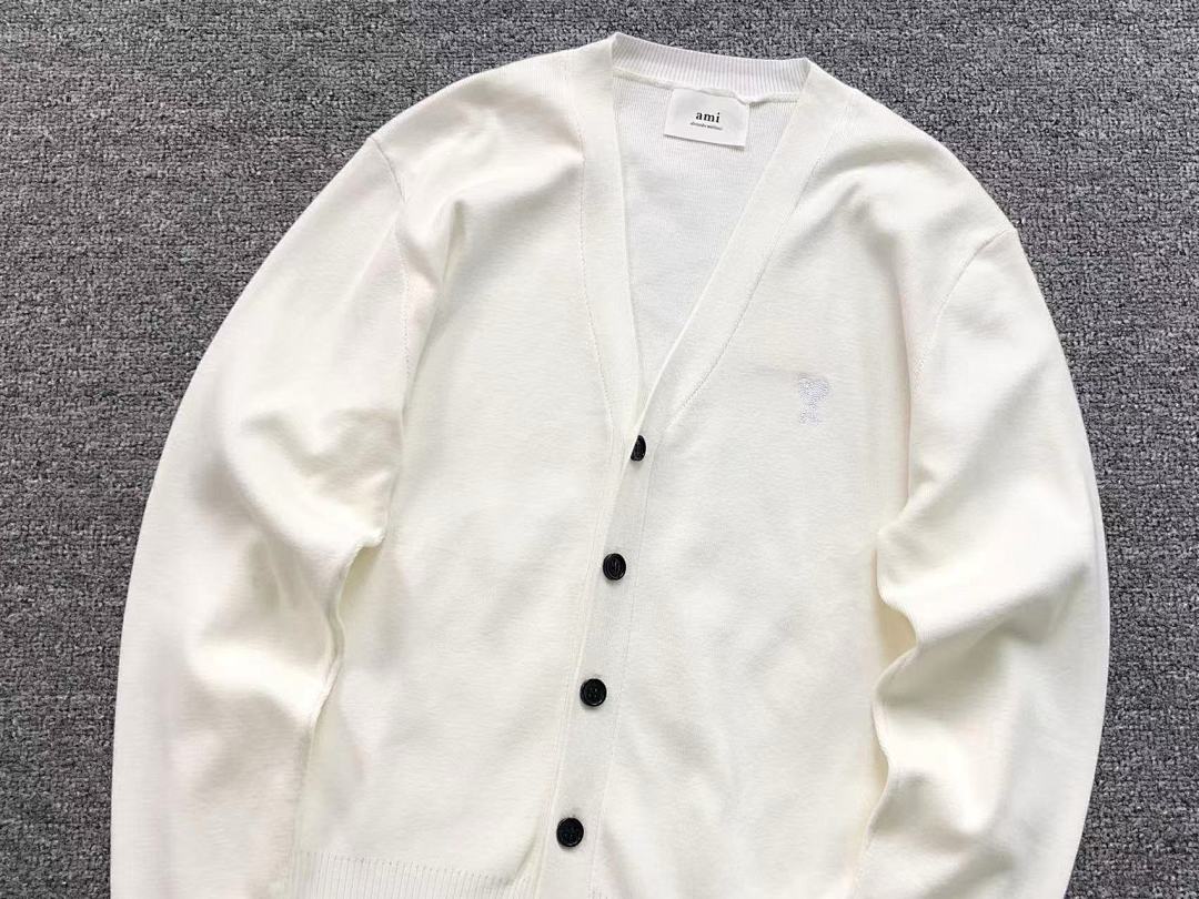 AMI 168 AMI SWEATER 21101108125 (Im 170Cm 60Kg I Wear Size M In The Phot) - Image 11