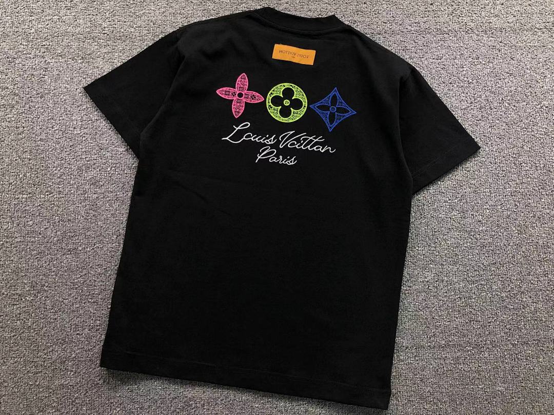 Louis Vuitton 108 L⭐ T-SHIRT 521160681 (Im 170Cm 60Kg I Wear Size S In The Phot) - Image 8