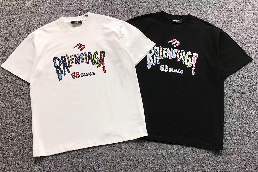 Balenciaga 108 B⭐L⭐⭐⭐IA⭐A T-SHIRT 41081919133 (Im 170Cm 60Kg I Wear Size S In The Phot) - Image 5