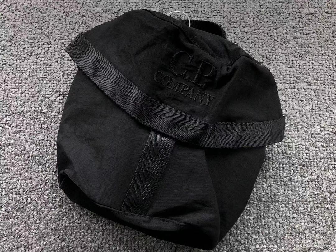 C.P. Company 135 CP BAG 3103161429 (Long 23CM* Wide 8CM*20CM) - Image 11