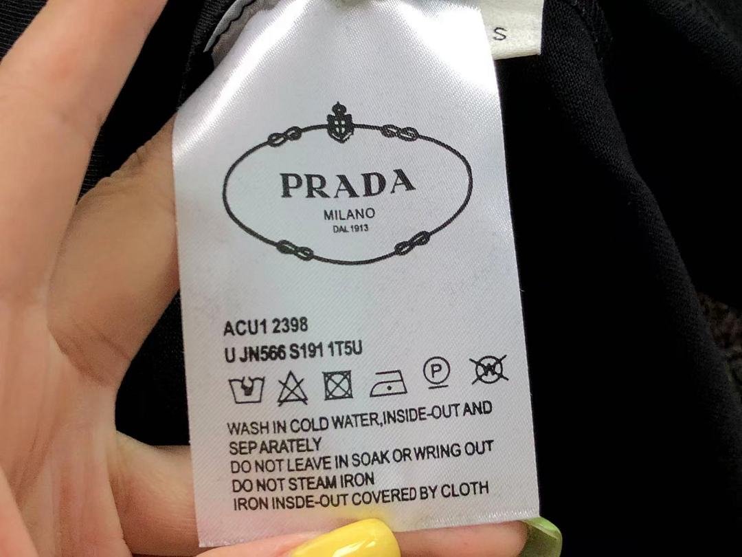 Prada 178 P⭐A⭐A LONG SLEEVED 3110151405 (Im 170Cm 60Kg I Wear Size S In The Phot) - Image 29