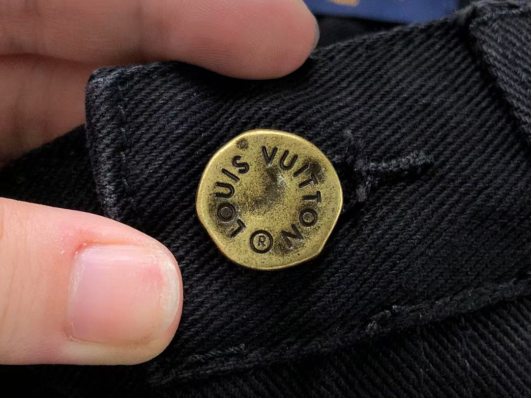 Louis Vuitton 188 L⭐ TROUSERS 504103617 (Im 170Cm 60Kg I Wear Size 28 In The Phot) - Image 30