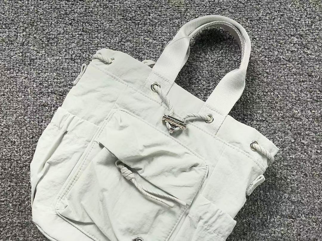 On Running 168 LULULEMON BAG 4206272177 (Long 24CM* Wide 12CM* High 24CM) - Image 15