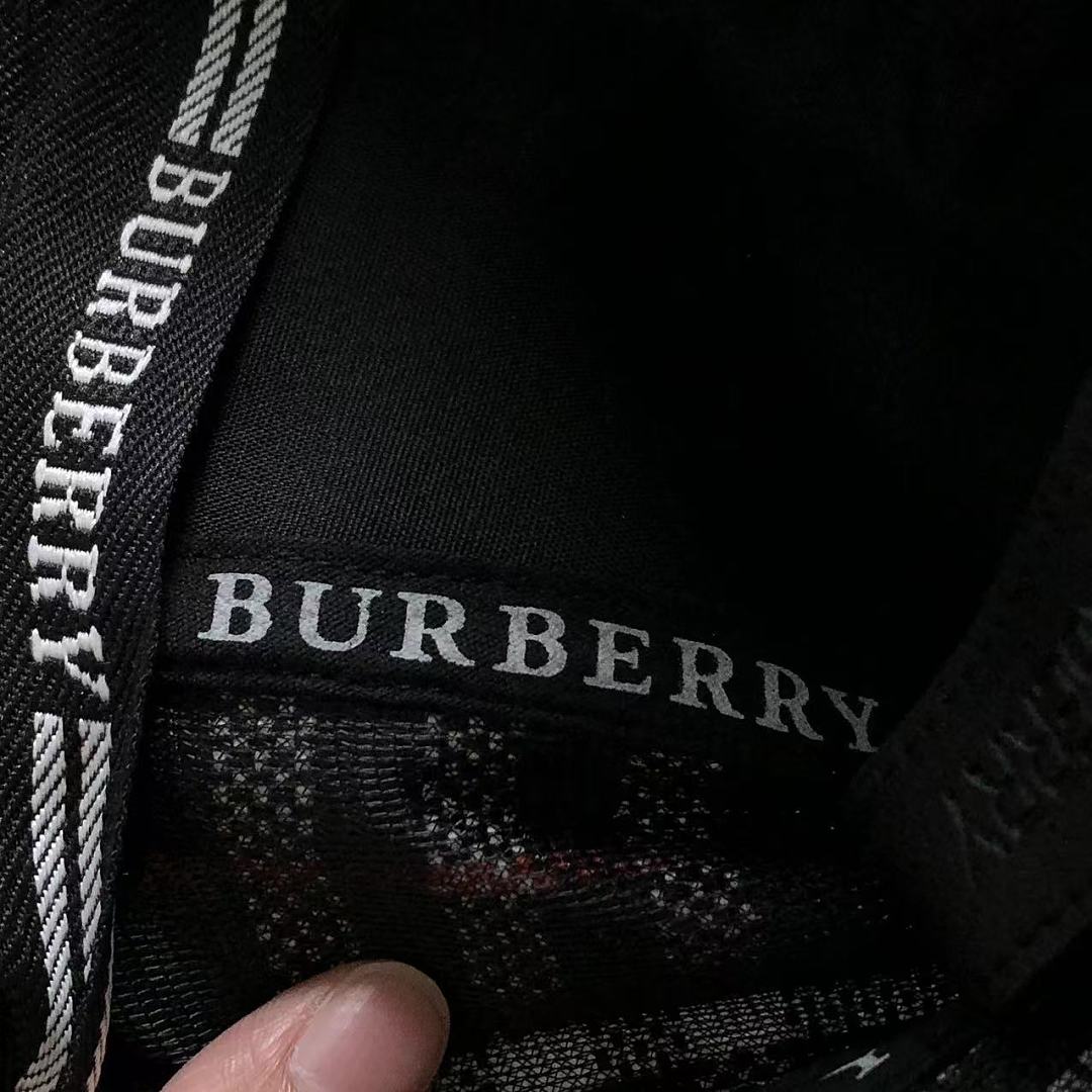 Burberry 105 B⭐R⭐E⭐RY - Image 17