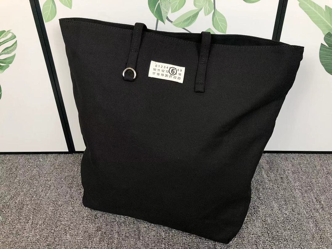 On Running 119 MAISON MARGIELA BAG 272255 (Long 45CM* Wide 15CM* High 33CM) - Image 3