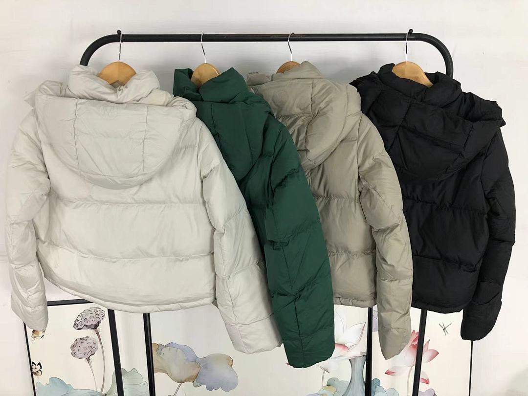 On Running 378 LULULEMON DOWN JACKETS FEMAIE - Image 44