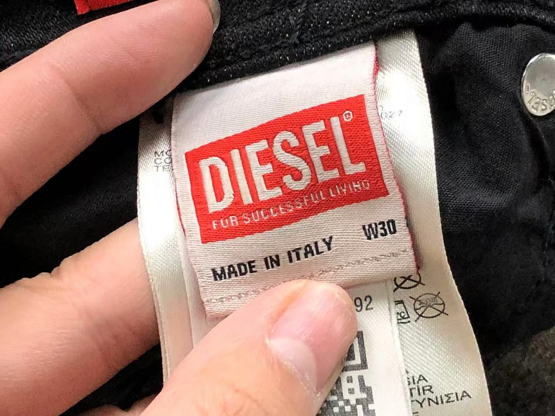 Diesel 225 DIESEL - Image 30
