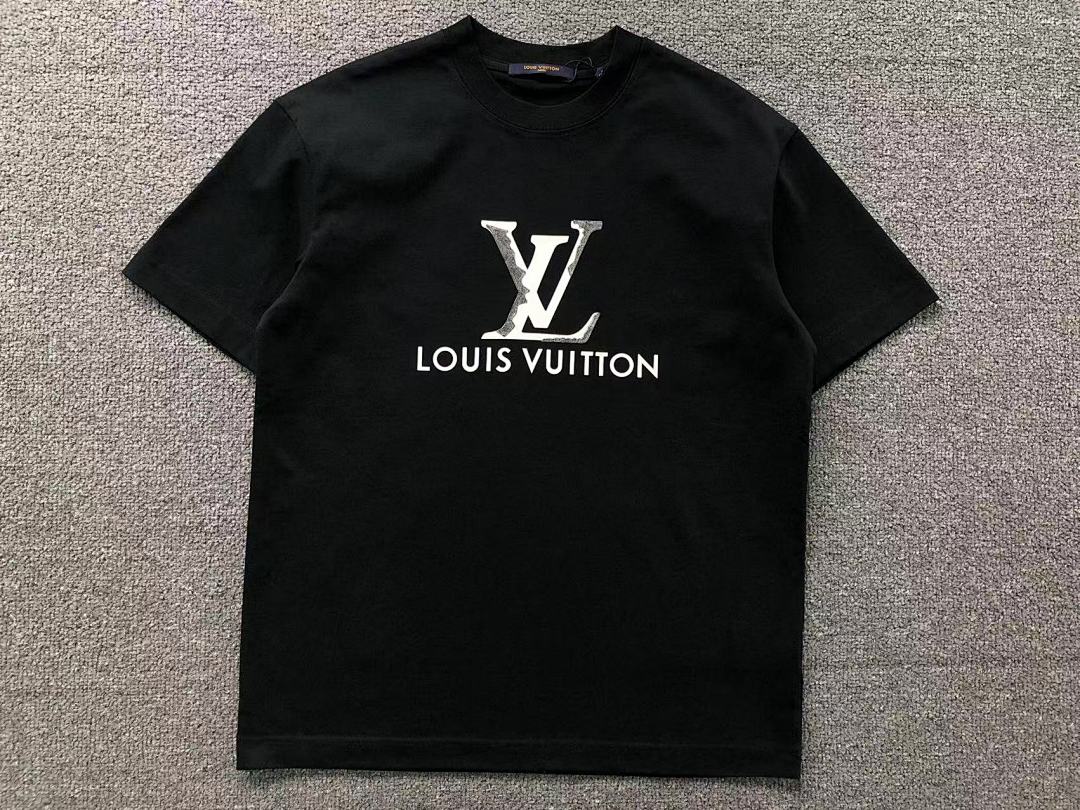 Louis Vuitton 115 L⭐ T-SHIRT 3201120121 (Im 170Cm 60Kg I Wear Size M In The Phot) - Image 13
