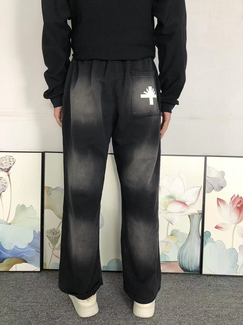 On Running 288 FASHION TROUSERS 3206290872 (Im 170Cm 60Kg I Wear Size M In The Phot) - Image 4
