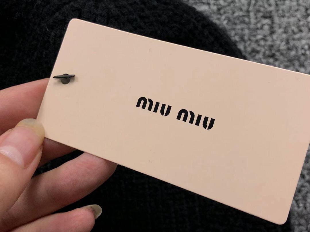 Miu Miu 58 M⭐U - Image 21